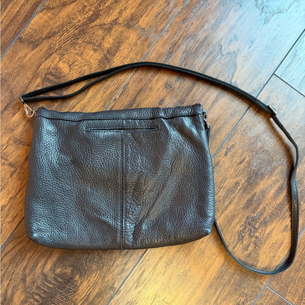 Hammitt Los Angeles VIP Large Crossbody Black Gunmetal Grommets Red Zipper - Picture 13 of 16